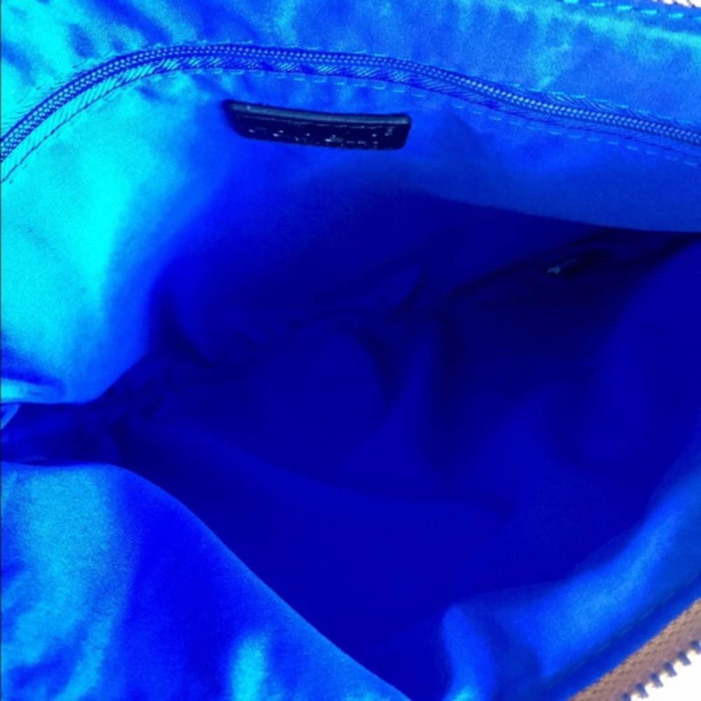 *CLOSING BOUTIQUE* - Picture 5 of 5